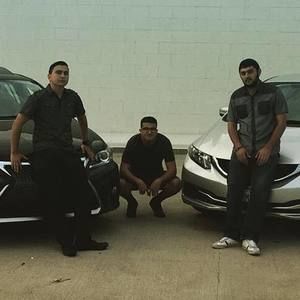 Meet your Posher, Aren